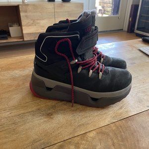 Rare Ugg Moon Boots Mens Size 9